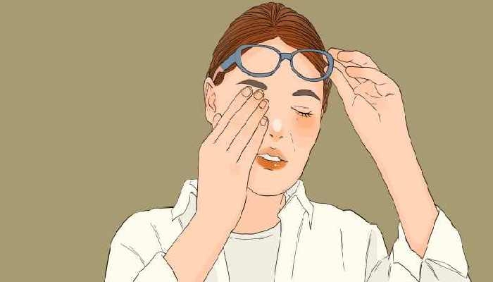 眼球突出并非因为长期戴眼镜 正确佩戴眼镜不会加深近视度数