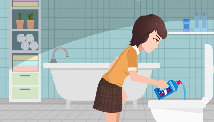 上厕所玩手机容易引发多种疾病 卫生巾等用品不建议放在厕所