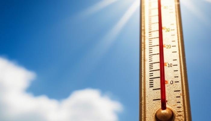 西班牙和罗马尼亚遭高温炙烤 最高温飙升至44℃以上