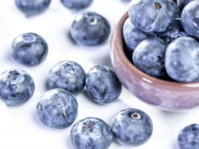 蓝莓泡酒有什么功效 蓝莓的日常吃法