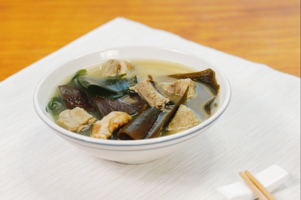 海带黄豆排骨汤的功效与作用